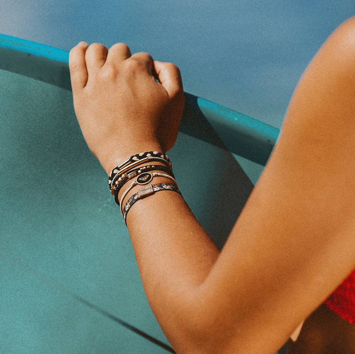 "Roxy Coastal Drift" Black & Neutral Beachy Hair Tie Bracelets: Size Medium